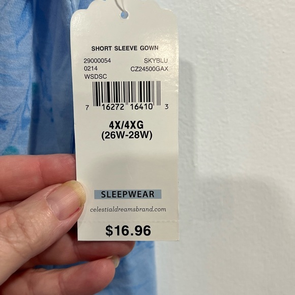 Woman's 3x gown - Picture 3 of 3